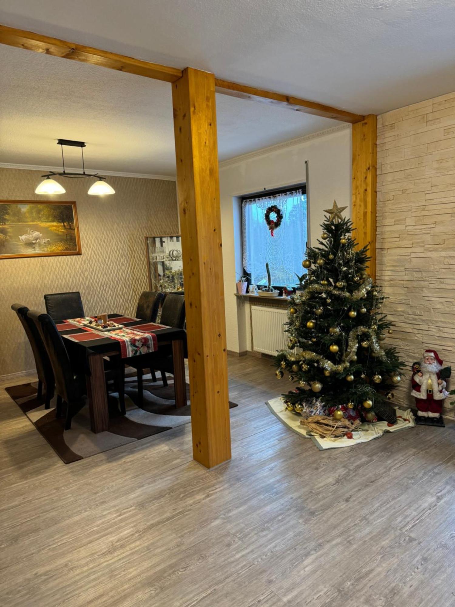 May-Homestay-Saar Нойнкірхен Екстер'єр фото